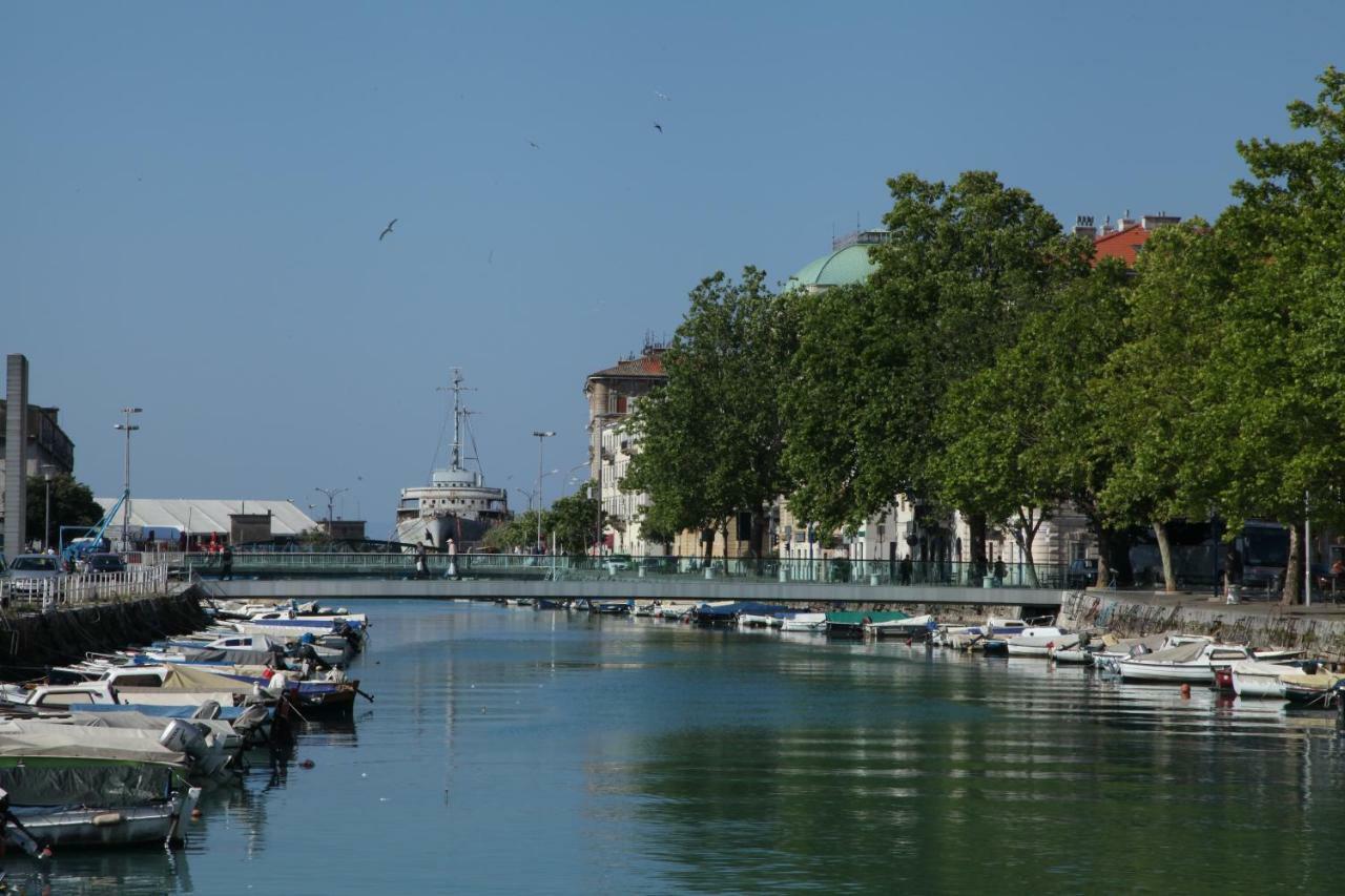 Rijeka With Love Apartment מראה חיצוני תמונה